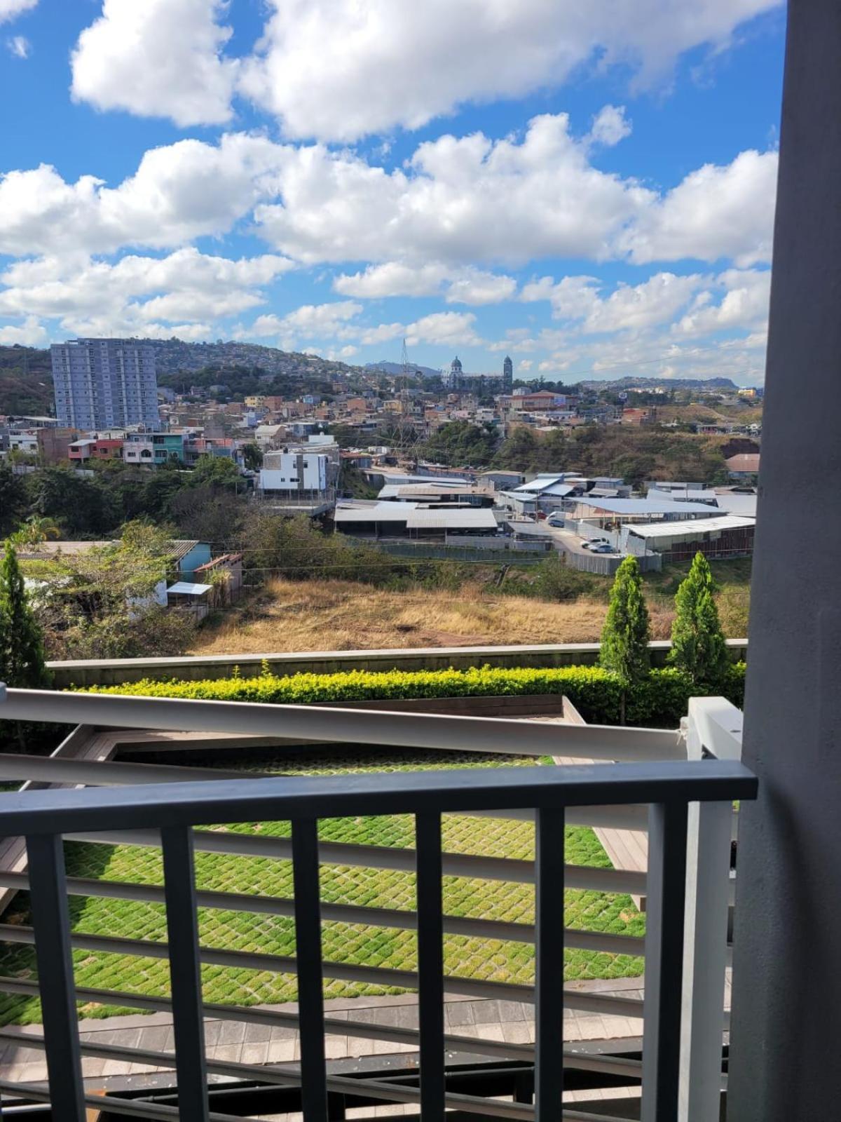 Opal-203 Condominio Confortable En Ecodistrito Tegucigalpa Zewnętrze zdjęcie